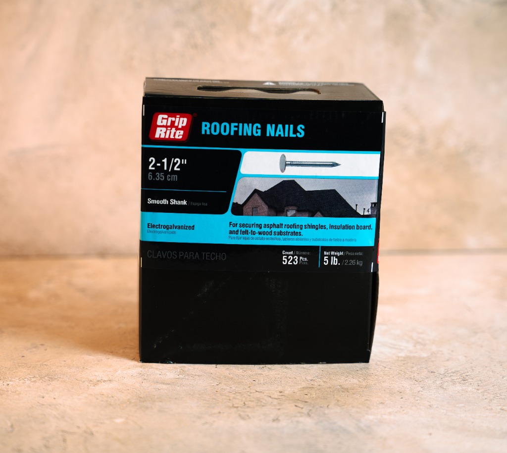 Grip-Rite 2-1/2 inch electrogalvanized roofing nails 5 lb box
