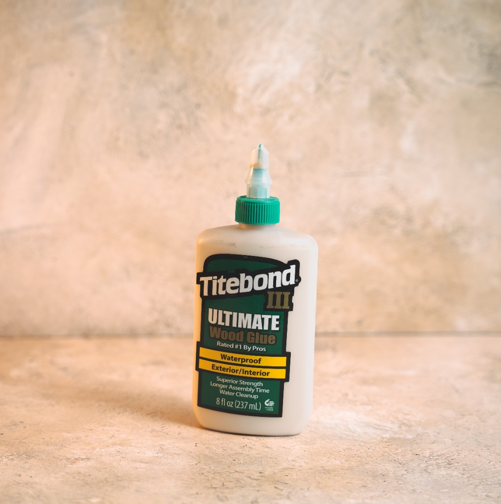 Titebond III ultimate waterproof wood glue 8 fl oz bottle green cap
